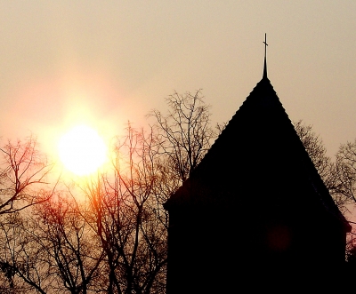 Abendsonne mit Kirchturm