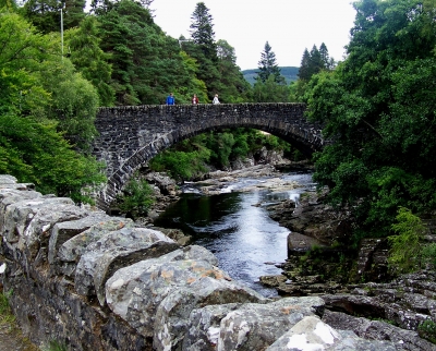 Steinbrücke in Schottland