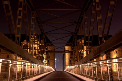 Speicherstadt Hamburg - Brücke bei Nacht
