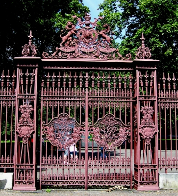 London, Garden Portal