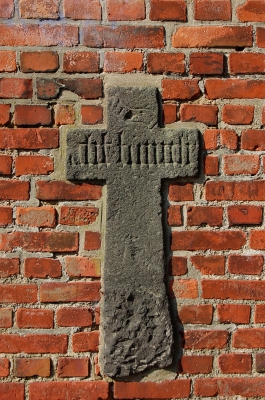 altes Steinkreuz in der Ziegelmauer #2