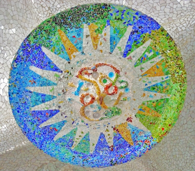 Mosaikkunst im Park Guell - Barcelona
