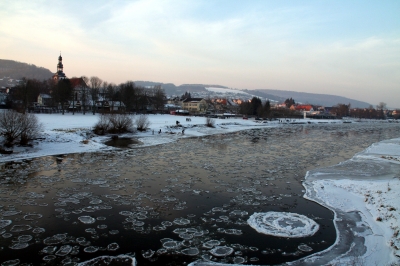 Eisschollen auf der Weser 1