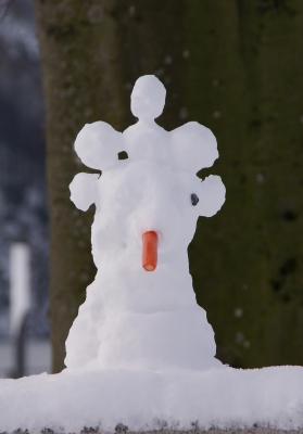 Ulkiger Schneemann