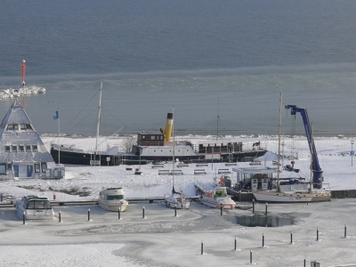 Eiszeit im Hafen