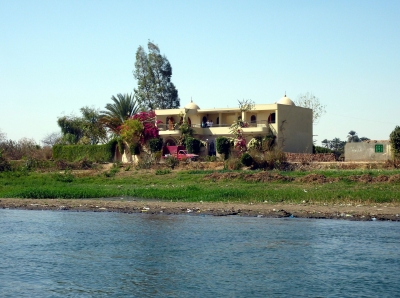 Am Ufer vom Nil bei Luxor