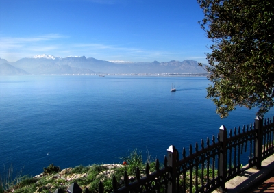 Bucht von Antalya vor Taurusgebirge