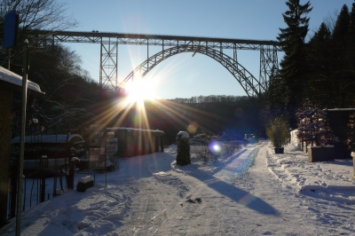 Müngstener Brücke zu Solingen im Winter