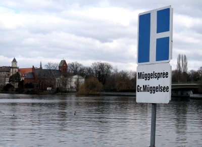 Wasserstrassen-Zeichen in Köpenick