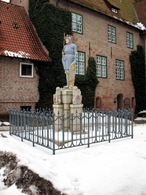 Burg Bederkesa Figur Roland