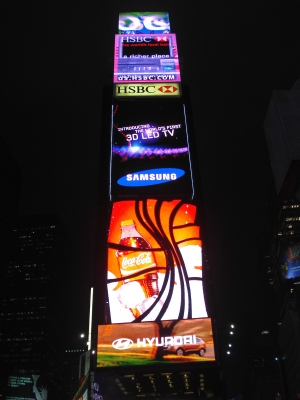 Times Square, alles leuchtet Himmelhoch - New York