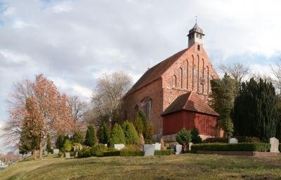 Dorfkirche Gustow/Rg.