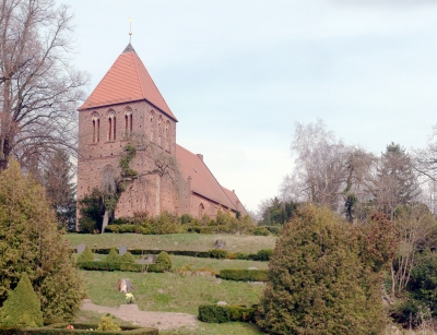 St.Petri-Kirche in Garz/Rg. 1