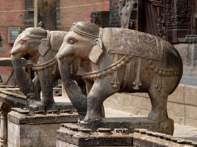 Tempelelefanten (Kathmandu, Nepal)