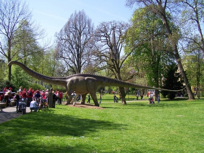 Dino im Stadtpark von Gießen, 23 Meter lang