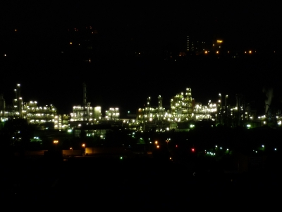 Industrie bei Nacht