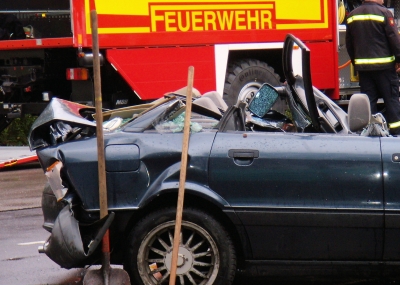 Verkehrsunfall ( Rettungsübung)