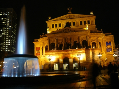 ALte Oper Frankfurt bei Nacht