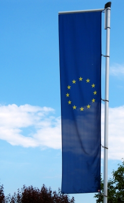 Europa-Fahne senkrecht