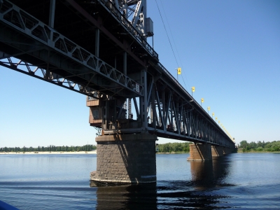 Eisenbahnhebebrücke von Krementschug