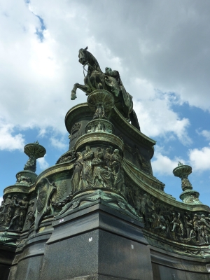 Johann von Sachsen Statue
