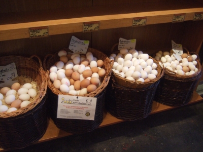 Eier auf dem Marktstand