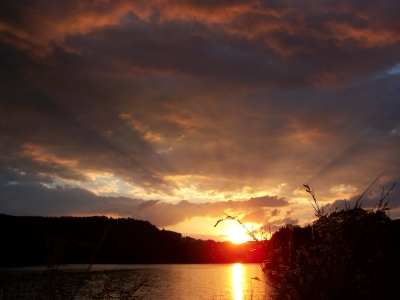 Sonnenuntergang an der  Listertalsperre