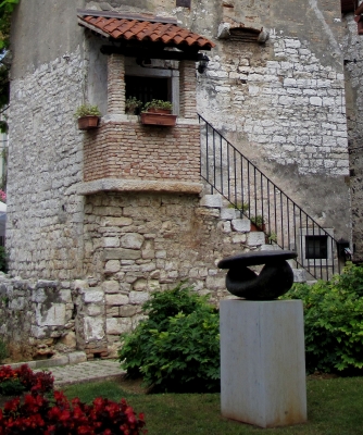 Historische Fassade in Porec