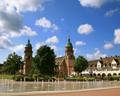 Freudenstadt mit Stadtkirche am Unteren Marktplatz