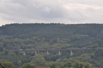 Autobahnbrücke