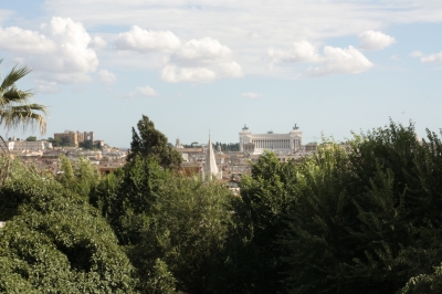 Rom mit Blick auf das Monument Vittorio Emmanuel Il.