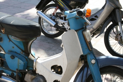 Die gibt es noch - Moped Chania Kreta 2009