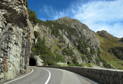Tunnels und Kurven