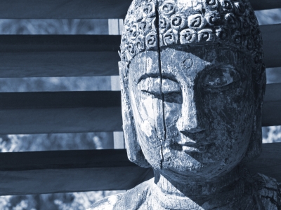 Buddha-Kopf blau eingefärbt