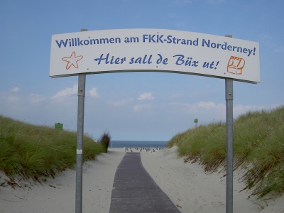 Eintritt zum FKK-Strand