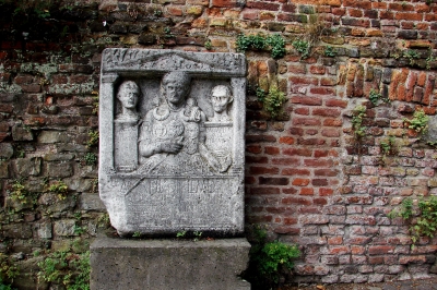 Xanten, Dom, römischer Grabstein
