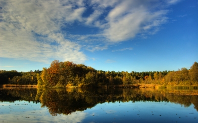 Herbstspiegelungen
