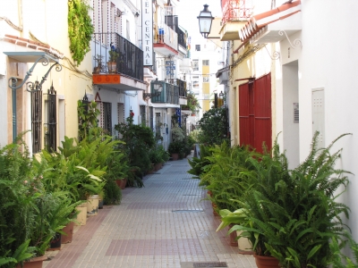 Romantisches Sträßchen in Mijas (Andalusien)