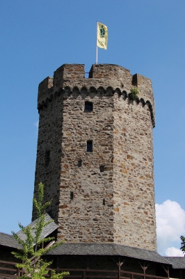 Lahnstein, romanischer Turm der Stadtmauer