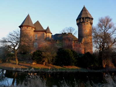 Burg Linn (Krefeld) im Winter