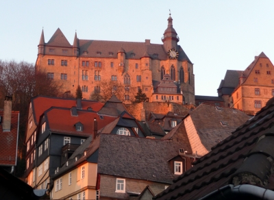 Marburger Schloss in Abendsonne