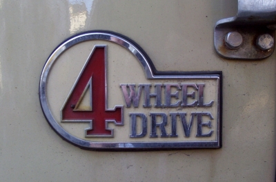 4 Wheel Drive Allradantrieb Logo