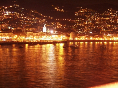Madeira bei Nacht