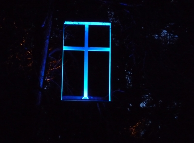 Fenster im Wald