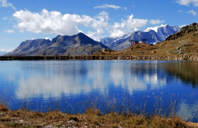Spiegelbild im Bergsee