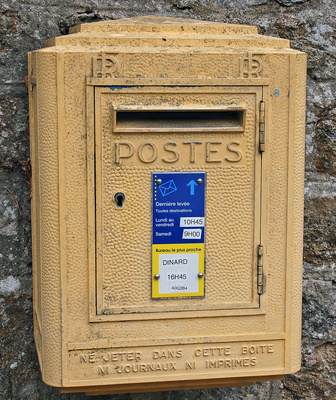 Französischer Briefkasten