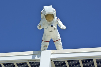 Astronaut am Eingang