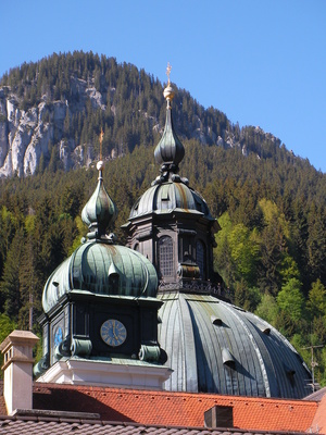 Kuppeln der Basilika in Ettal