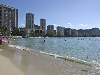 Skyline von Honolulu mit Strand Waikiki
