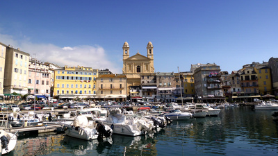 Am alten Hafen von Bastia